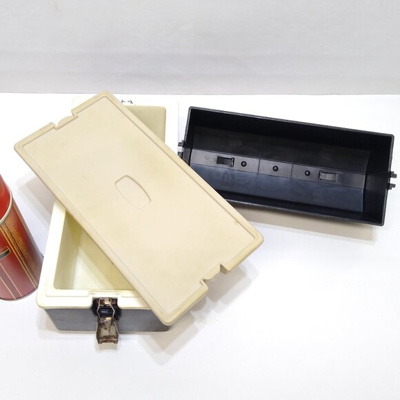 King-Seely Thermos 1960s Lunch Bucket Combo and Thermos Bottle No. 2210 Vintage - Picture 7 of 13